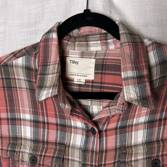 Tilley top,women Lg, plaid brushed flannel shirts. 100 % cotton, pink ,rodeo - Picture 3 of 12